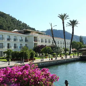 ece-saray-marina-resort.aegeanhotels.net/